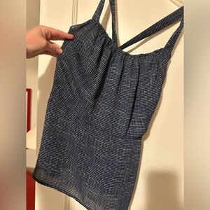 Blue and white bubble tank